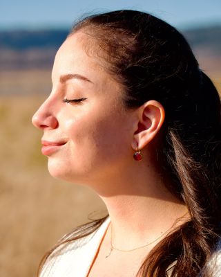Náušničky Zlatá růže jsou rozhodně jedny z mých největších favoritů! 🥀 Jsou vyrobeny z kvalitní chirurgické oceli,...